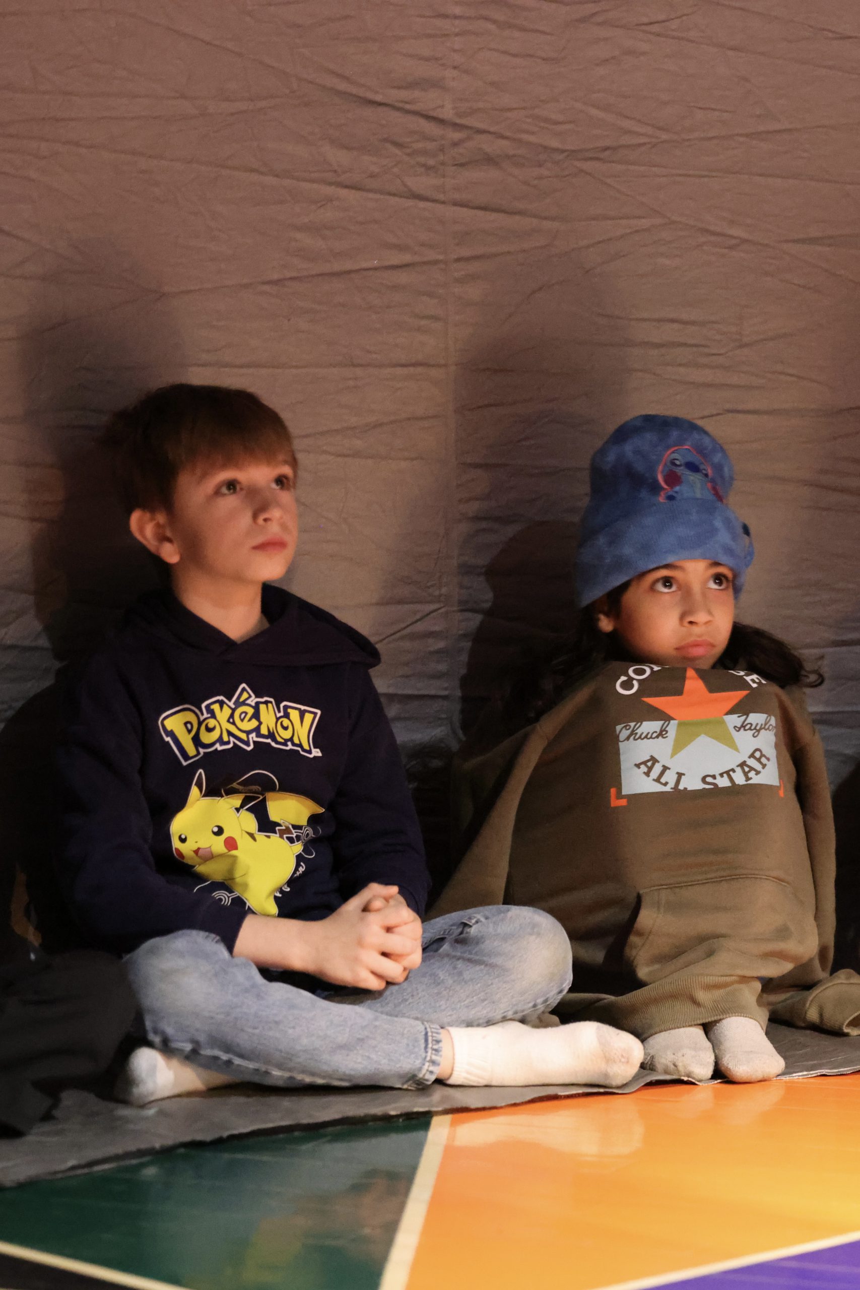 Image of students inside the Starlab dome